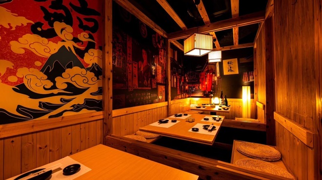 海鮮×日本酒 完全個室居酒屋 まぐろ奉行とかに代官 - メイン写真: