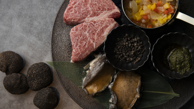完全個室焼肉 GYU FUNABASHI - メイン写真: