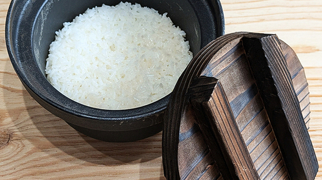 炭火焼肉ホルモン 朱朱 - メイン写真: