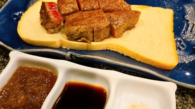 ステーキ・慶 - 料理写真: