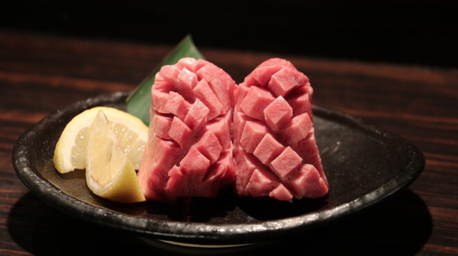 焼肉男マンモス - メイン写真: