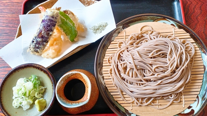 そば処 福湊庵 - メイン写真: