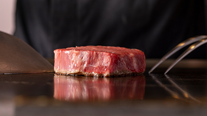 大阪 京橋 鉄板焼 ステーキ 玄牛 - メイン写真: