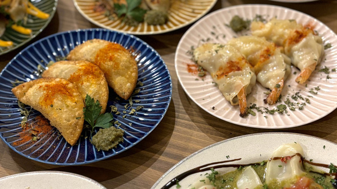 餃子酒場ハルゾウ 国分寺 - メイン写真: