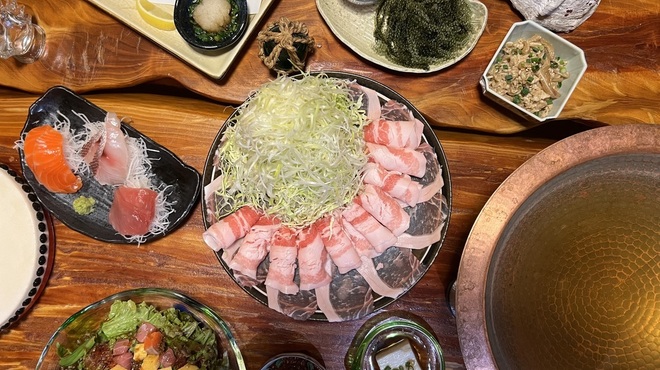 島唄ライブ居酒屋 海鮮亭 - メイン写真: