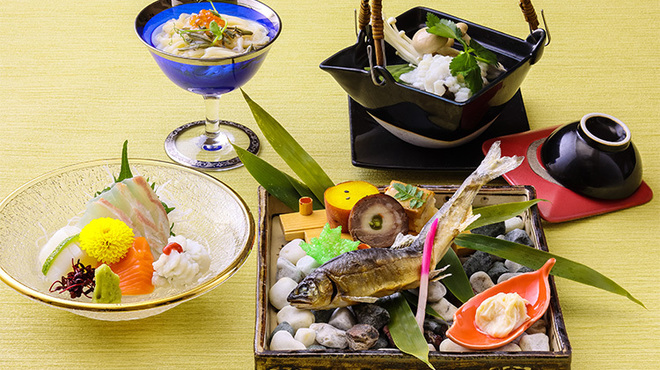 和処 よしの - 料理写真:【文月】お昼の旬会席「睡蓮」