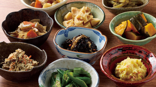 和牛とおでん 六重亭 - メイン写真: