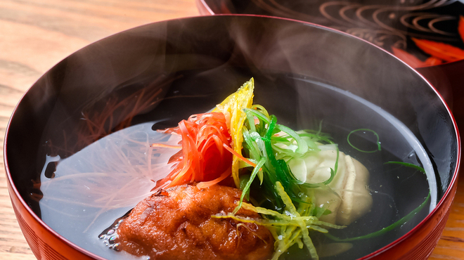 しらに田 - 料理写真:季節の椀物（１）