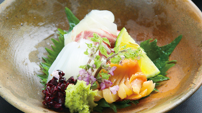 しらに田 - 料理写真:季節の料理（１）