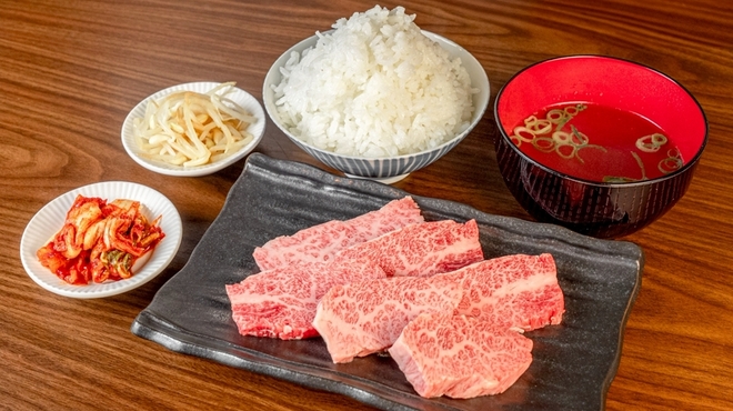 黒毛和牛焼肉 つじ川 - メイン写真: