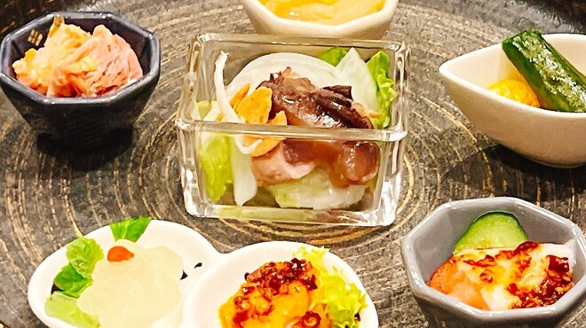 中国料理ベルビュー慶招樓 - 料理写真:ベルビュー冷菜盛合わせ