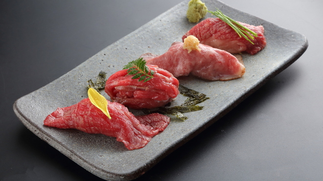 やきにく萬野 - メイン写真: