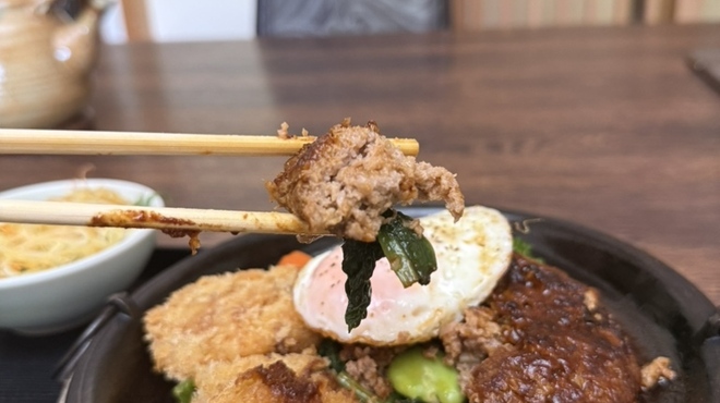 名阪茶屋 - 料理写真: