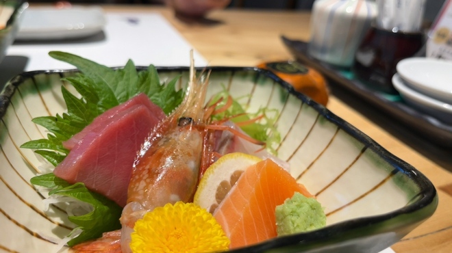 すし うおいち - 料理写真: