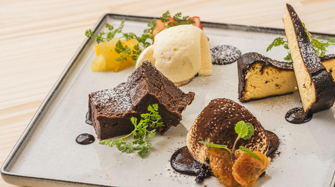 ピッツェリア イゾラ - メイン写真: