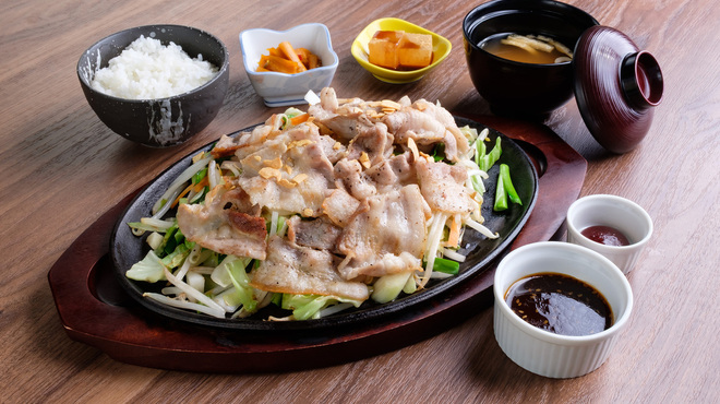 鹿沼72カントリークラブ レストラン - メイン写真:
