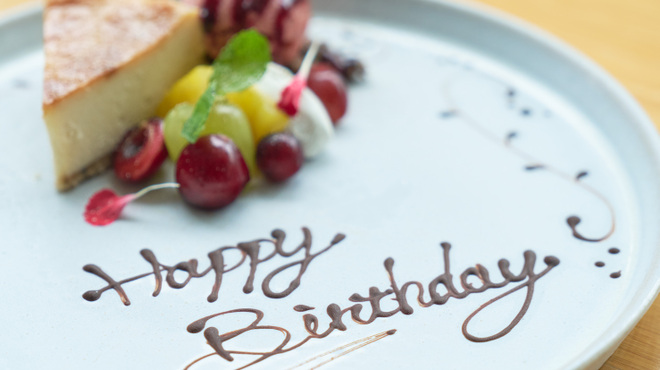 REVIVE KITCHEN THREE - メイン写真: