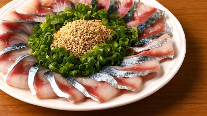 九州うまいもんと焼酎 芋蔵 - メイン写真: