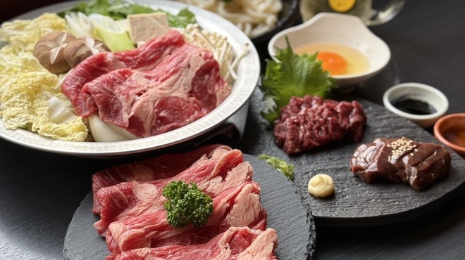 もつ鍋・すき焼き いっしん - メイン写真: