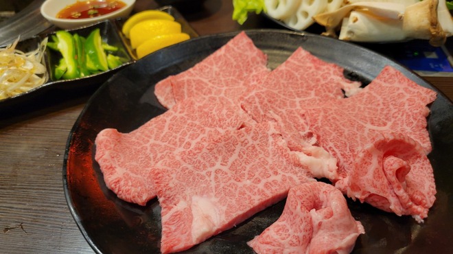 焼肉三松 - メイン写真: