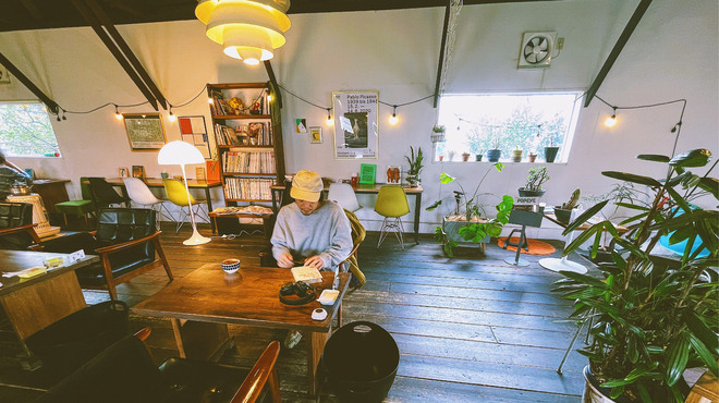 CAFE MANO - メイン写真: