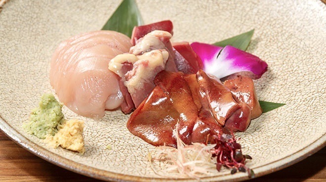 地鶏専門店 彩鶏どり - メイン写真: