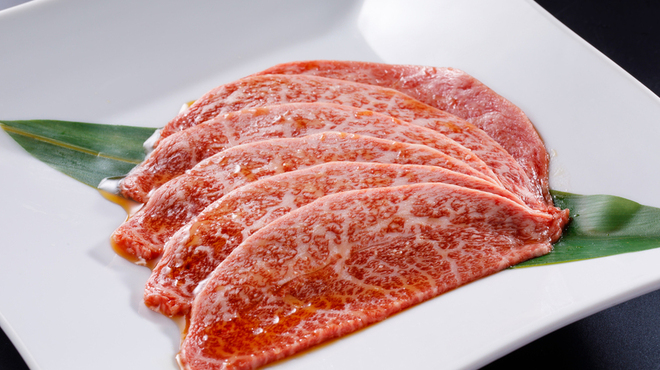 肉のひぐち直営 飛騨牛焼肉 安福本店 - メイン写真: