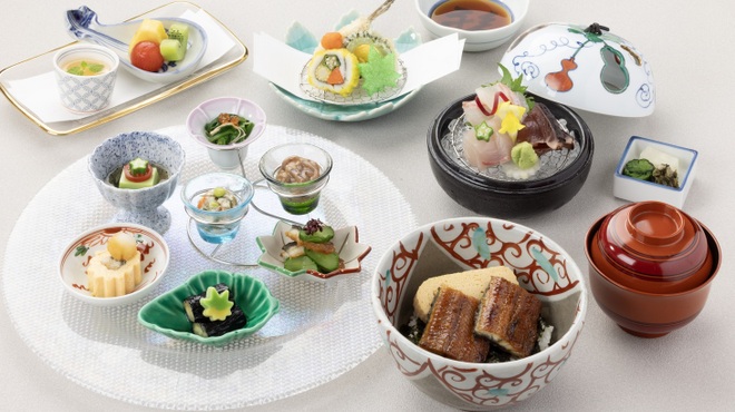 日本料理　雲海 - メイン写真: