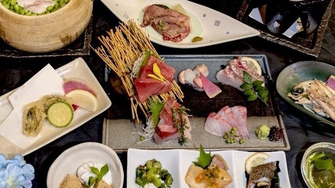 海鮮出汁居酒屋　淡路島の恵み だしや - メイン写真: