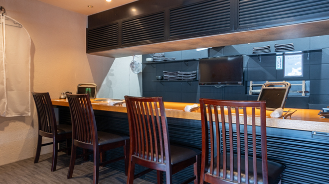 本格炭火焼肉えがお - メイン写真: