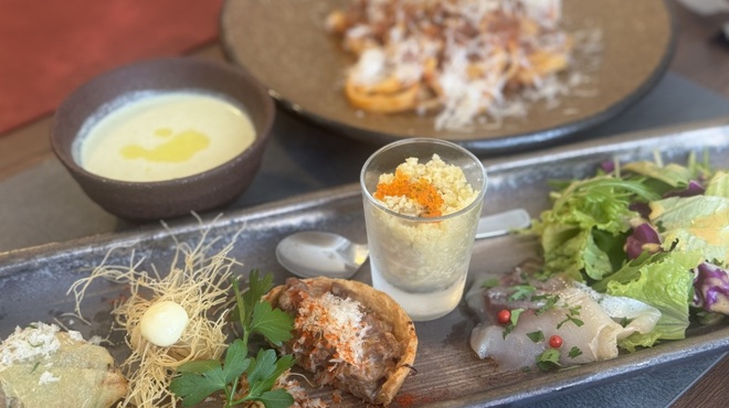 Cafe&Bistro For Yu - メイン写真: