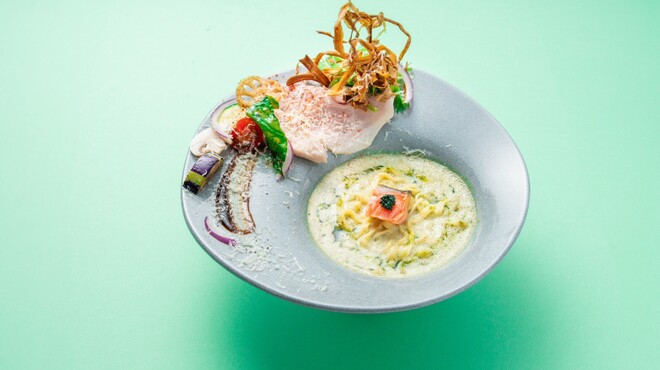 サーモンnoodle - メイン写真: