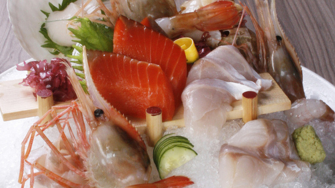 魚吉 - メイン写真: