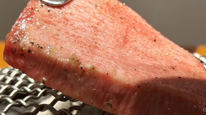 炭火焼肉みやび - メイン写真: