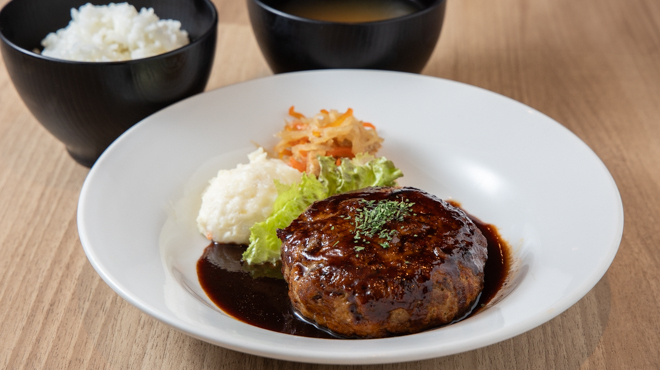 APRON The Diner - メイン写真: