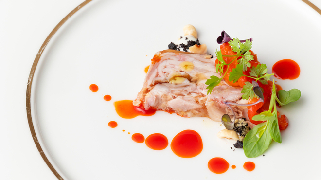 SALONE TOKYO - メイン写真: