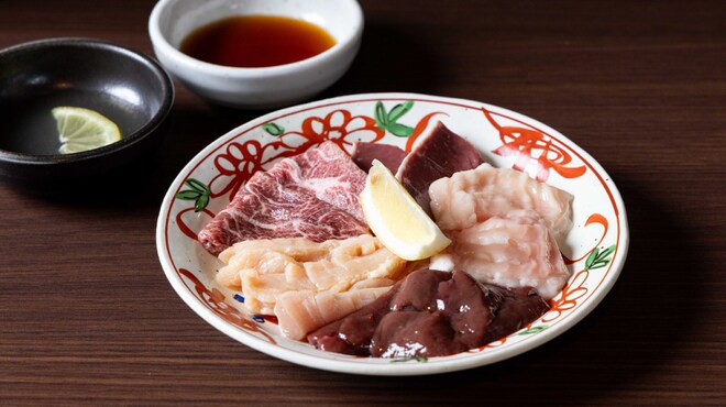 焼肉 神戸屋 - メイン写真: