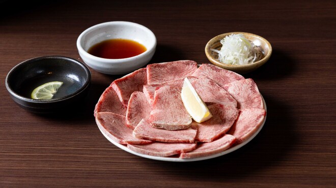 焼肉 神戸屋 - メイン写真: