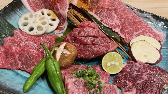 Oumi Yakiniku Horumon Sudaku Yokaichi Ekimae Ten