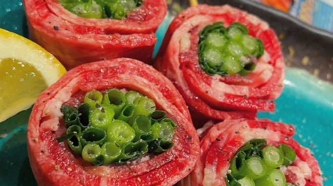 Oumi Yakiniku Horumon Sudaku Yokaichi Ekimae Ten