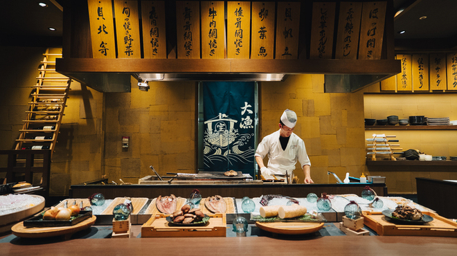 炉端焼レストラン 志古津 - メイン写真: