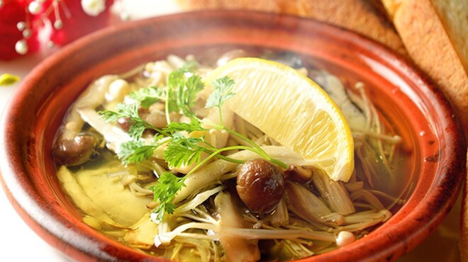 Private rooms × Teppan Izakaya Tesshin Yokkaichi Ekimae Ten