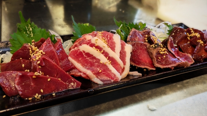 清水 KAKUREGA - 料理写真:贅沢４種盛り