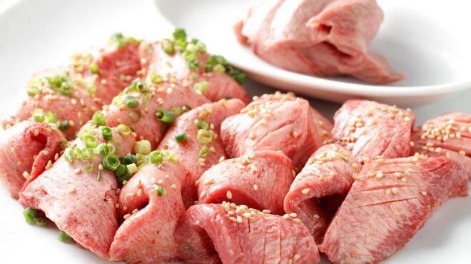 焼肉うしお 三軒茶屋 本店 - メイン写真: