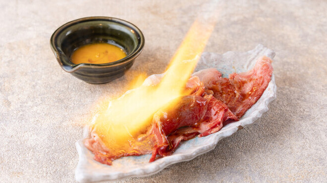 全席個室居酒屋 国産和牛肉寿司と海鮮 とろけ酒場 - メイン写真: