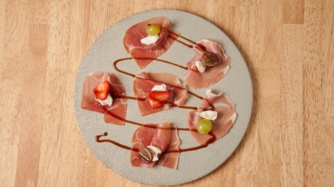 原価ビストロチーズプラス - メイン写真: