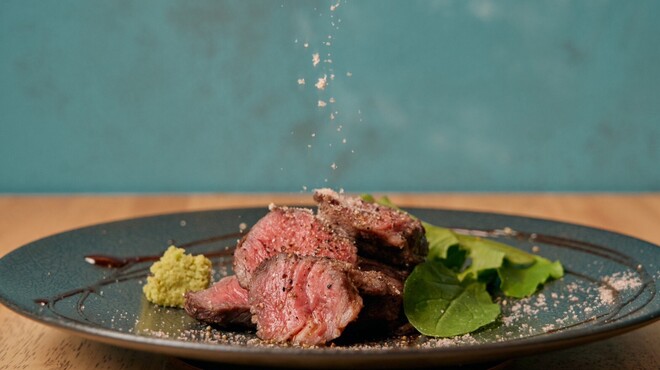 原価ビストロチーズプラス - メイン写真: