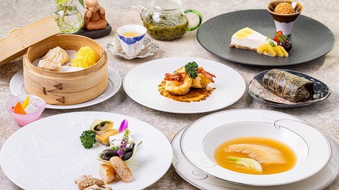 一茶一酒 - 料理写真:ふかひれ煮込みが楽しめる薔薇コース