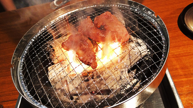 貴闘力 - 料理写真:炭火で食べる美味しい焼肉！！