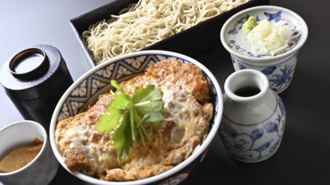 石臼挽蕎麦 三国家 - メイン写真: